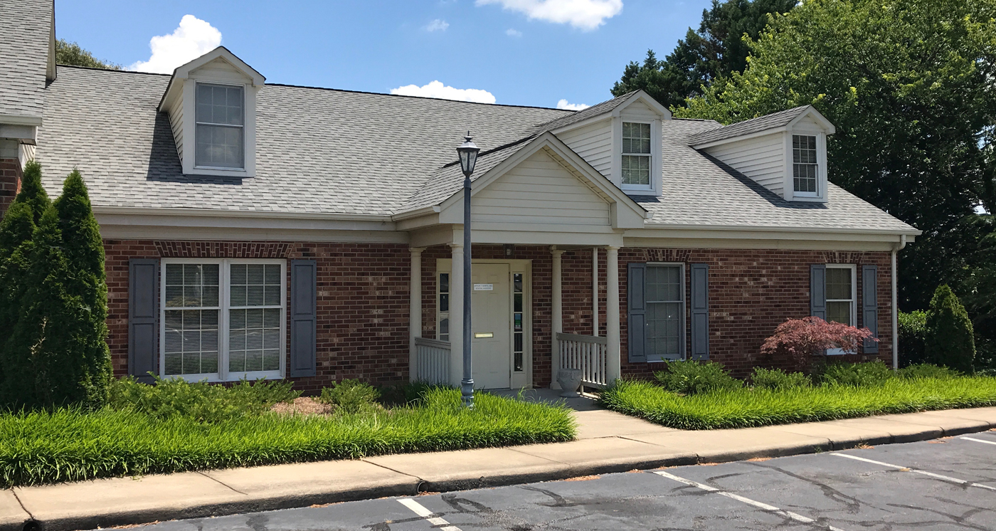 Exterior view of 140 Piney Forest dental practice in Danville